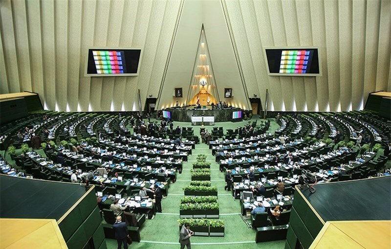 نمایندگان با دو فوریت تقلیل مجازات حبس تعزیری موافقت کردند نمایندگان با دو فوریت تقلیل مجازات حبس تعزیری موافقت کردند