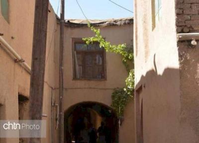 خانه های بافت تاریخی روستای یاسه چای چهارمحال و بختیاری بازسازی می گردد