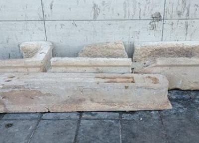 رها شدن سنگ قبر متعلق به دوره صفوی در سیتی سنتر اصفهان